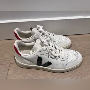 Women’s V-10 Veja sneakers